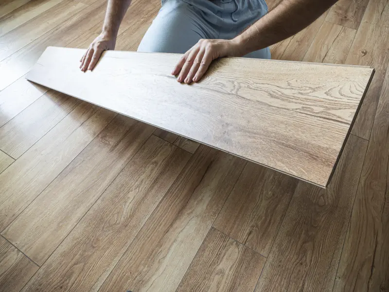 spc flooring service in dubai